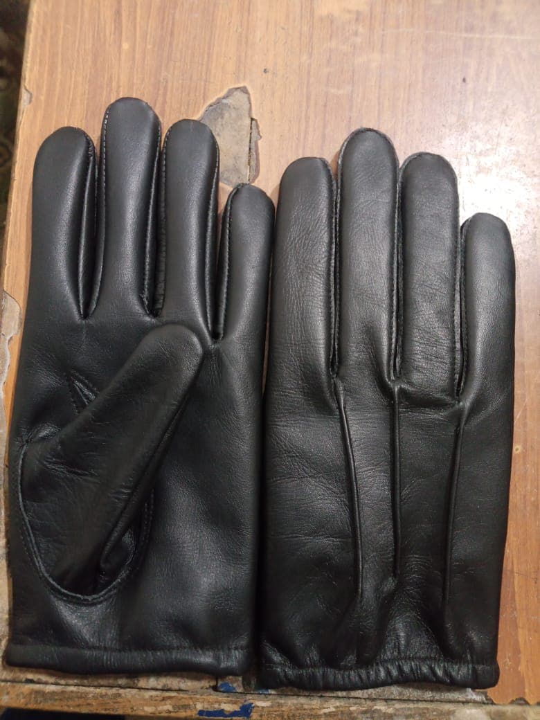 Midnight Black Essential Leather Dressing Gloves